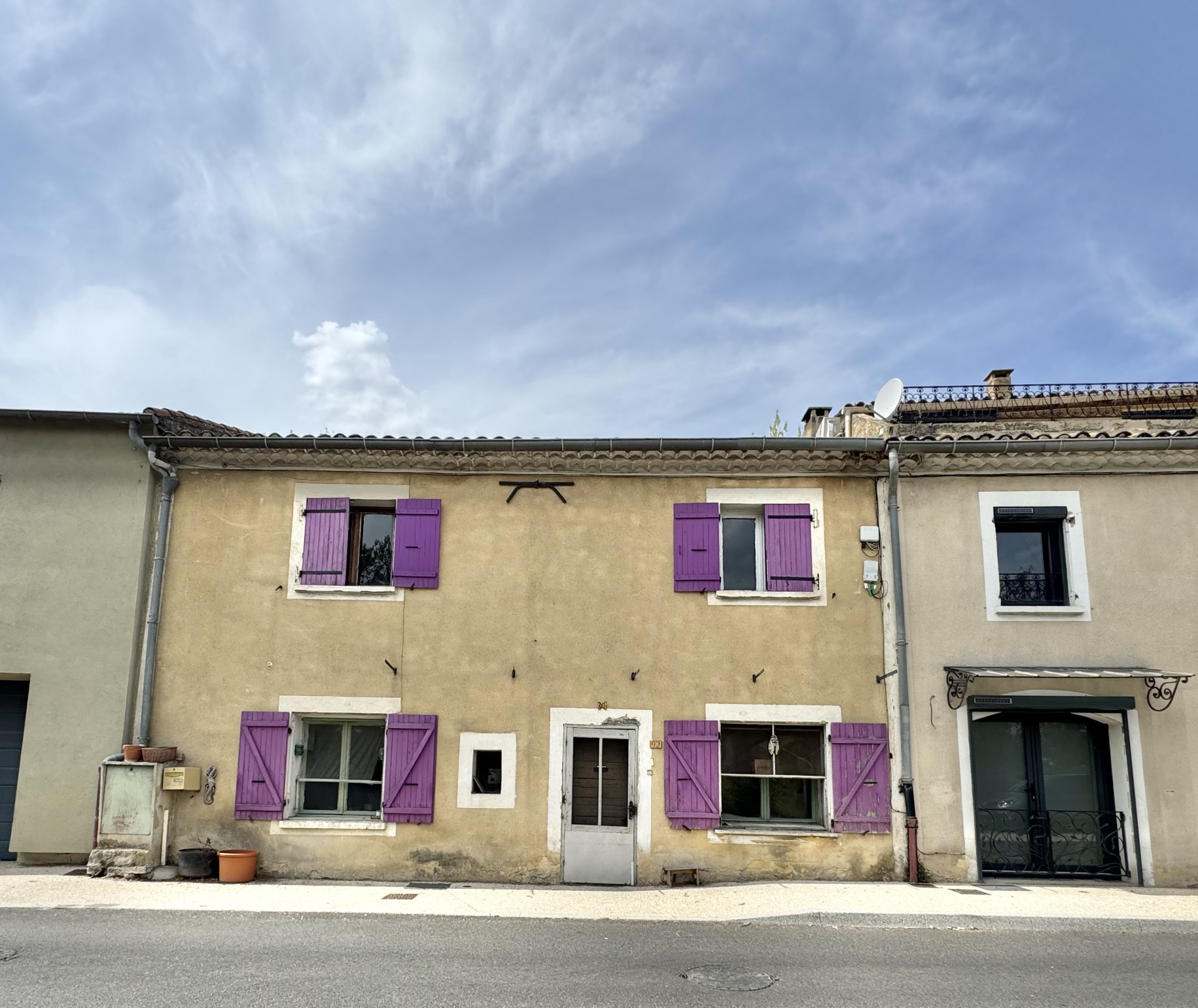 MAISON DE VILLAGE JARDIN A RENOVER MIRABEL-AUX-BARONNIES